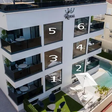 Luxury Royal M With Pool I * טרוגיר