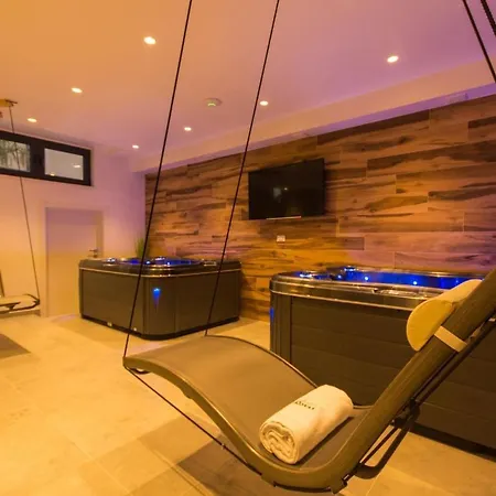 Luxury Royal M With Pool I