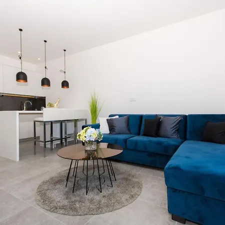 דירה Luxury Royal M With Pool I